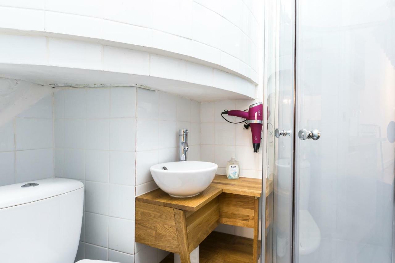 Apartmán Charming 20M² Near Le Marais Paříž Exteriér fotografie