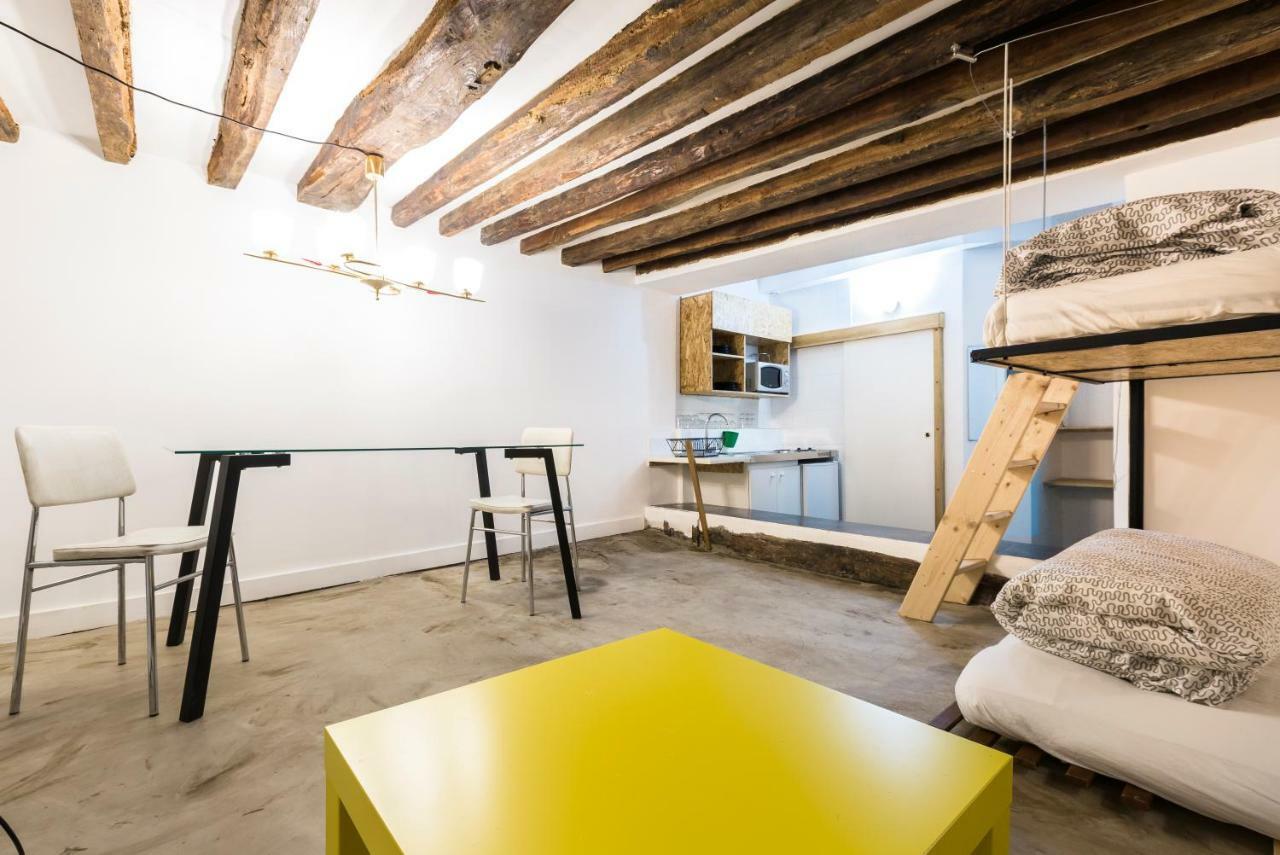 Apartmán Charming 20M² Near Le Marais Paříž Exteriér fotografie