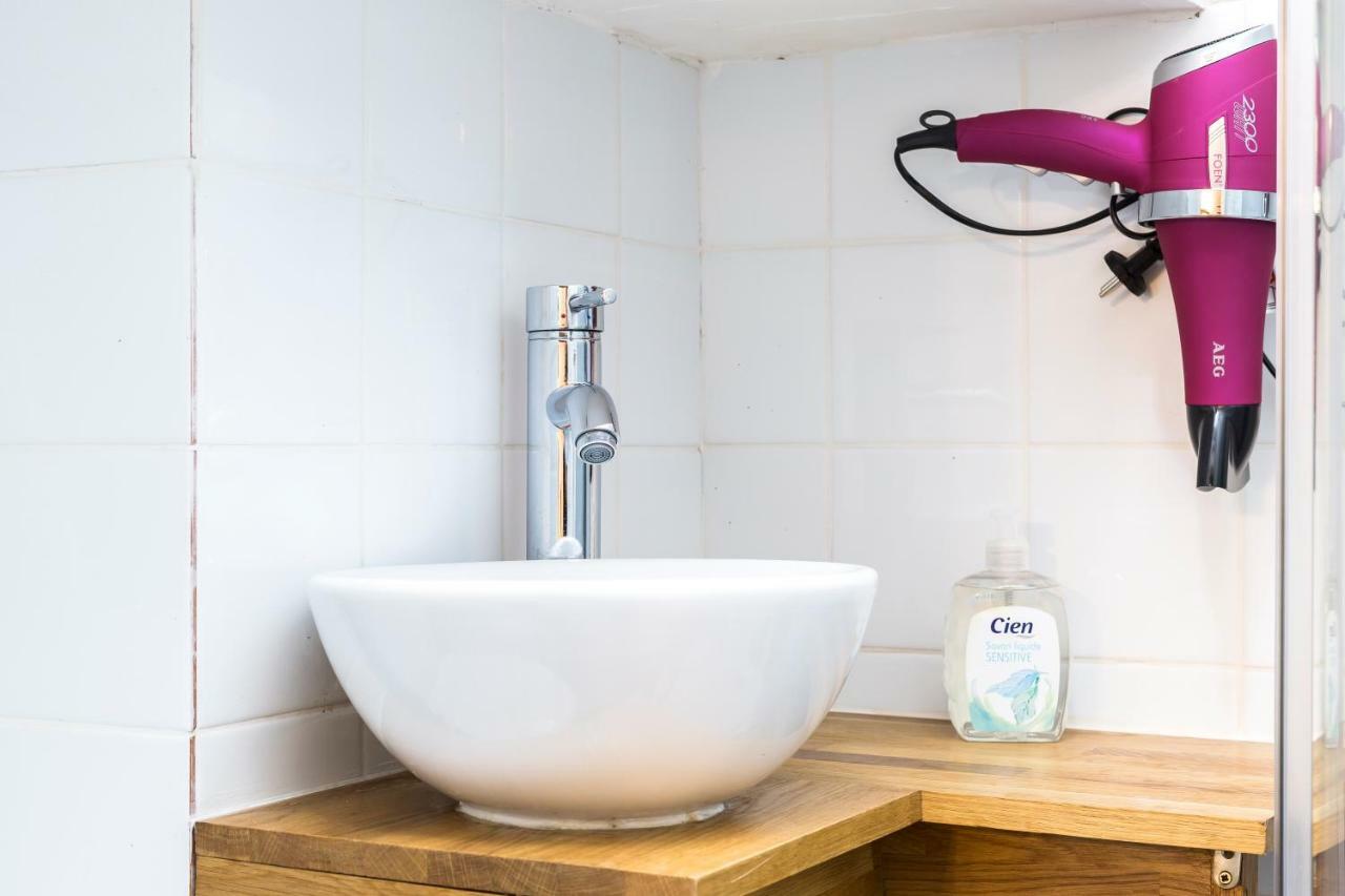 Apartmán Charming 20M² Near Le Marais Paříž Exteriér fotografie